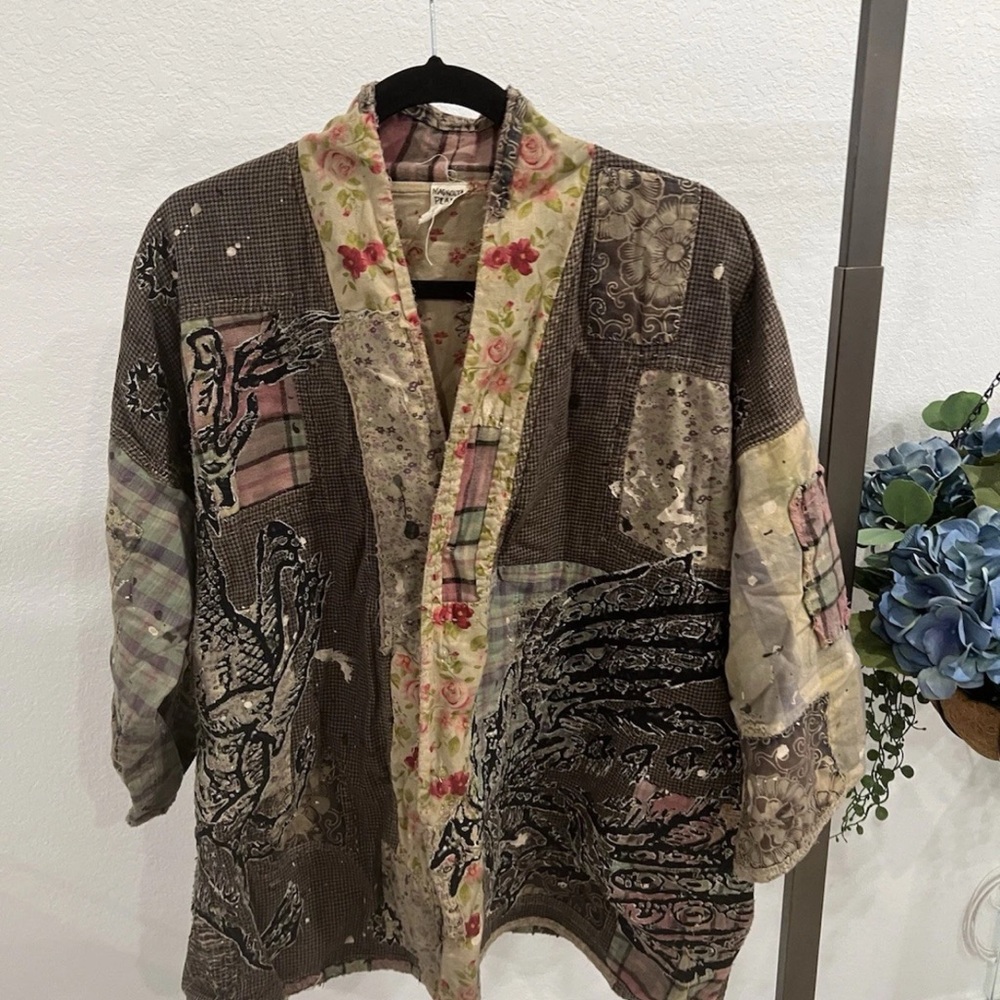 Magnolia Pearl Multicolor Patchwork Dragon Embroi… - image 1